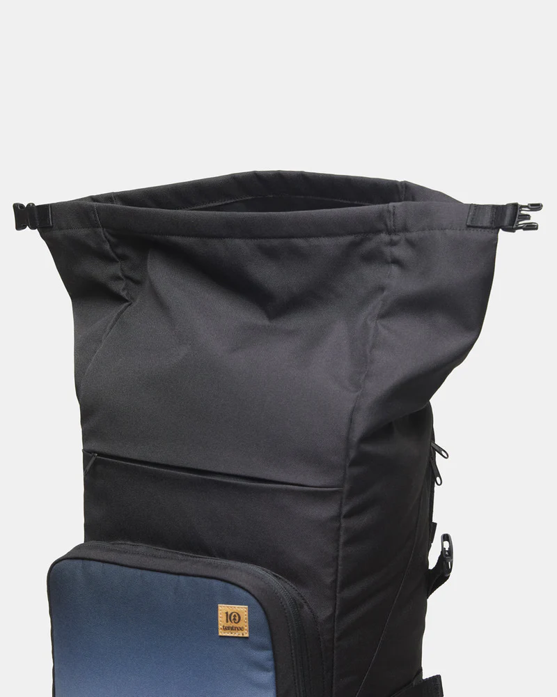 Mobius 35L Backpack interior compartments and organization
